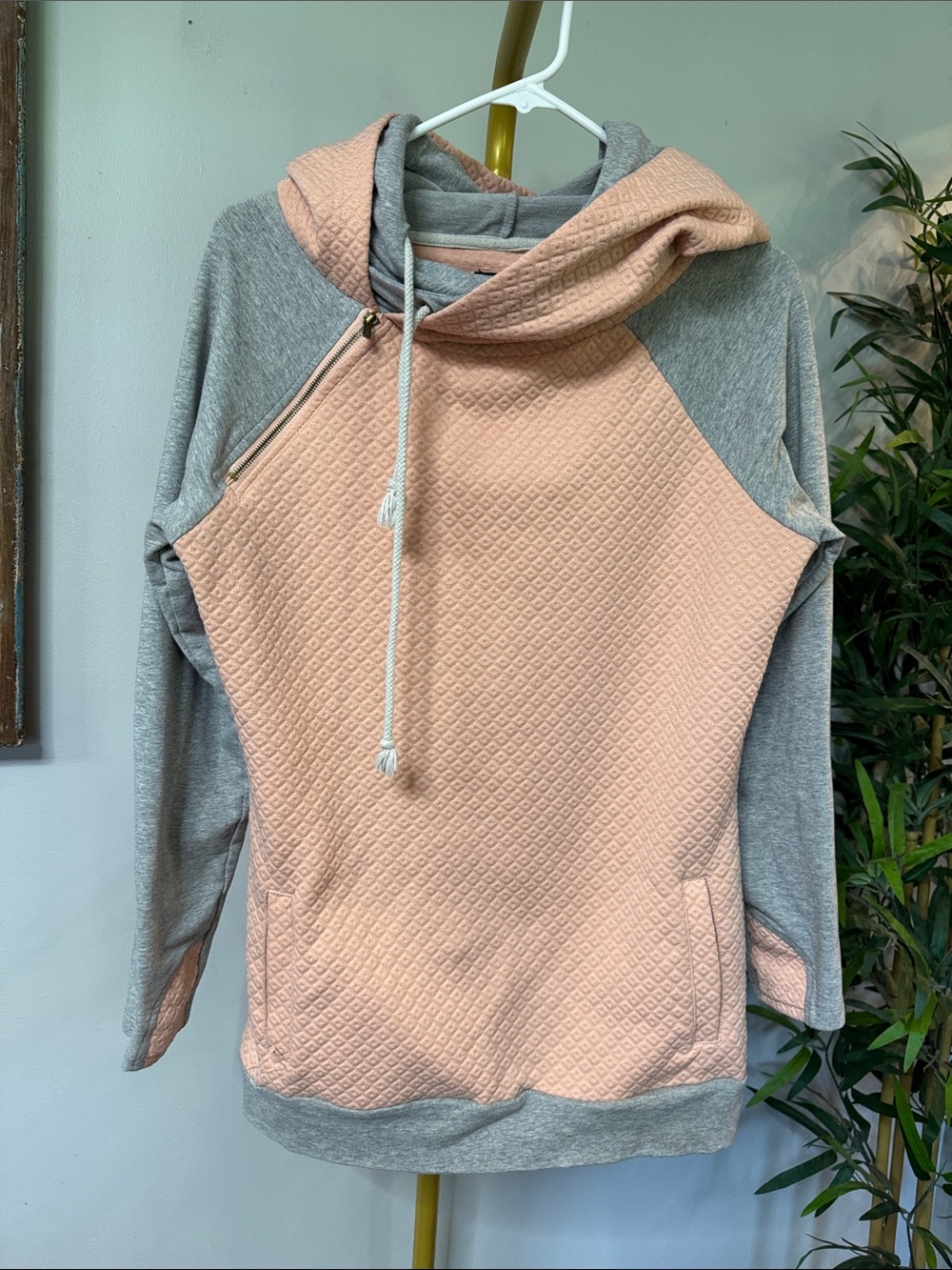 AMPERSAND AVE Quilted Peach double hooded Hoodie with Heather Gray Sleeves
